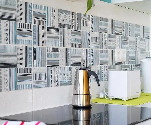 Home2book Delightful Canteras Daire